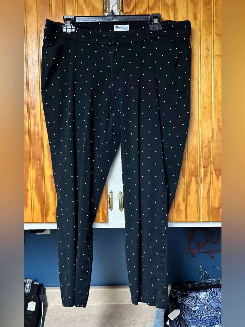Womens Old navy pixie pants size 16